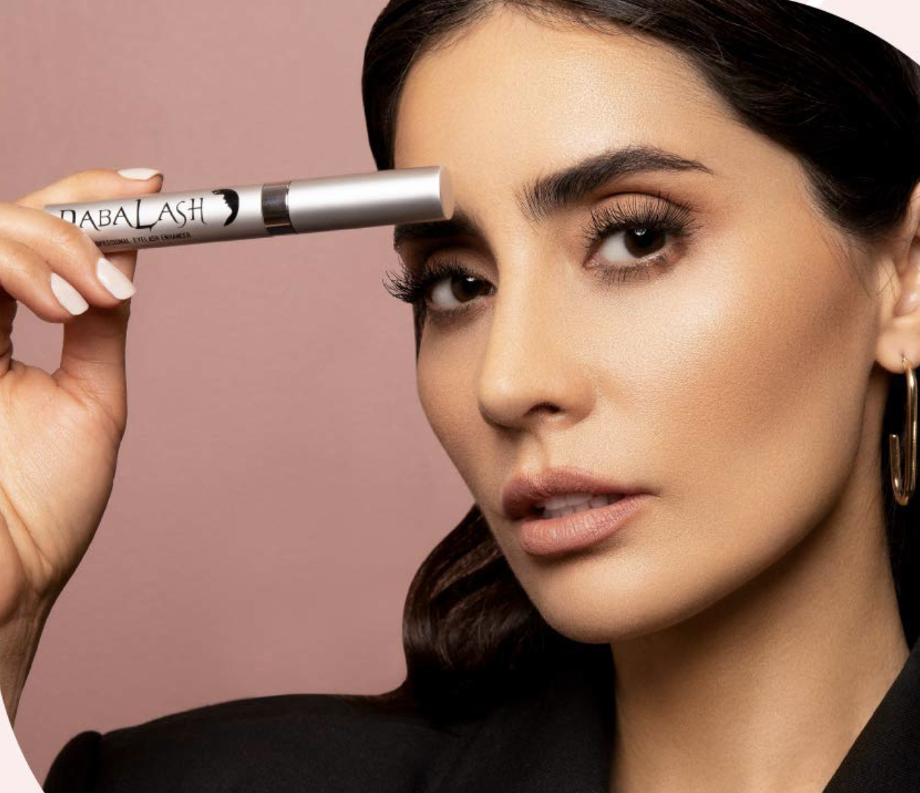Dabalash lash product beauty campaign